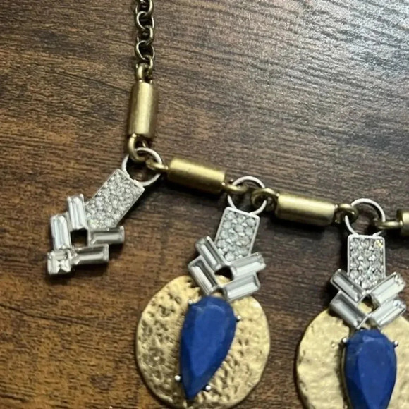 Banana Republic Chunky Statement Necklace - Picture 3 of 8